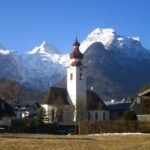 Drei Bäume, ein Brunnen und die schönste Stille – Sankt Martin bei Lofer